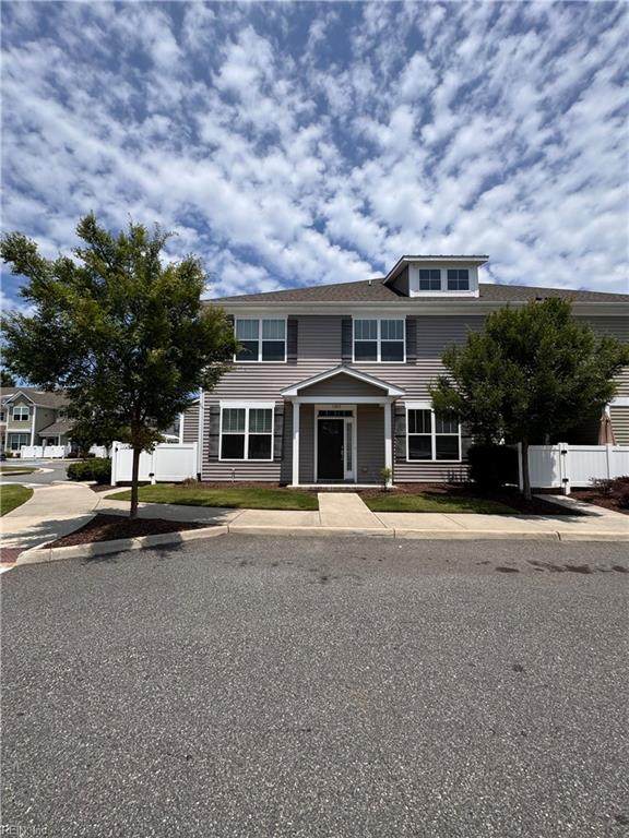 1303 Tides Edge Ct - Photo 1