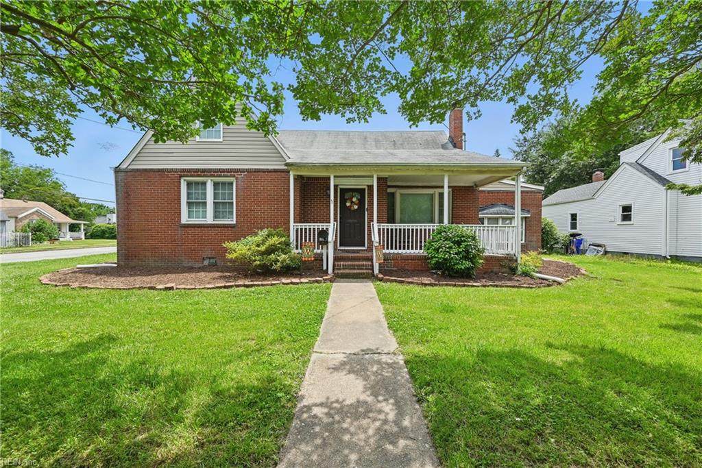 985 Wolcott Ave - Photo 1