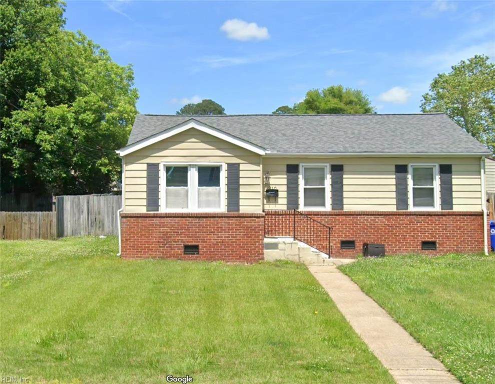 310 Maney Dr - Photo 1