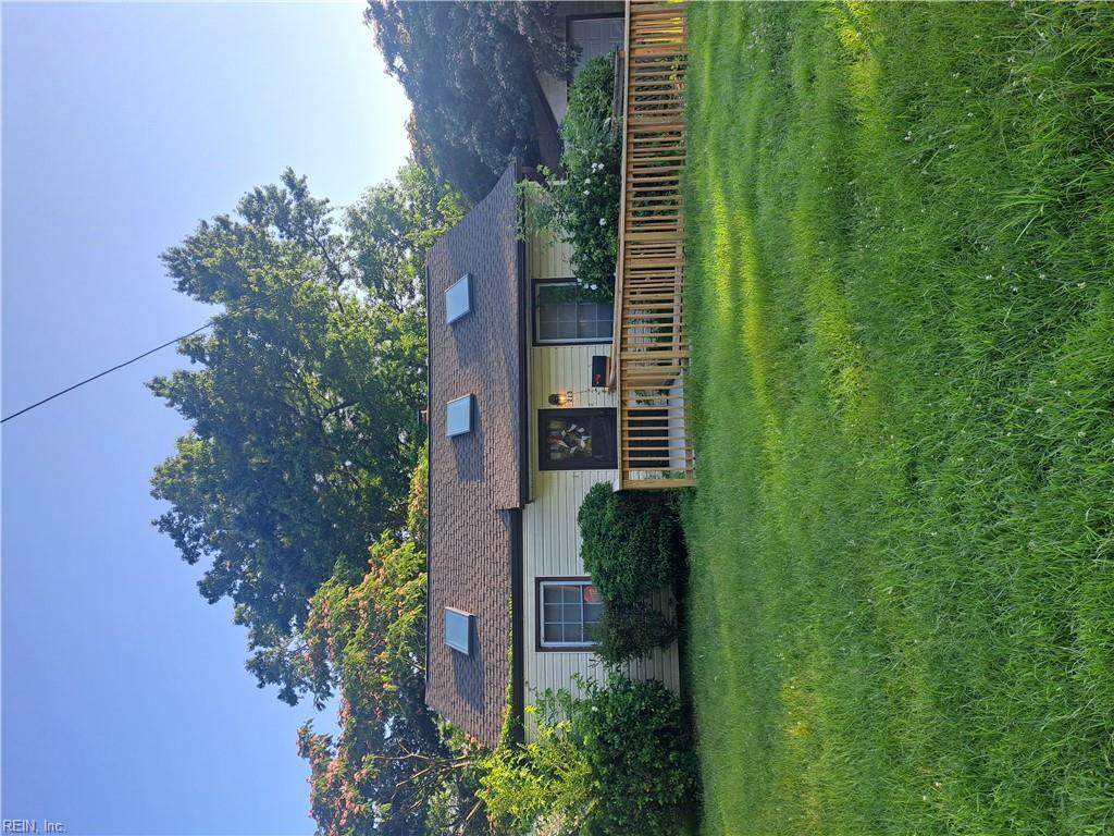 213 Air Station Dr - Photo 1