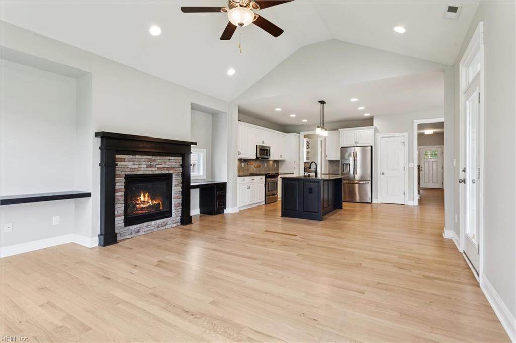 3412 Raintree Cir - Photo 1