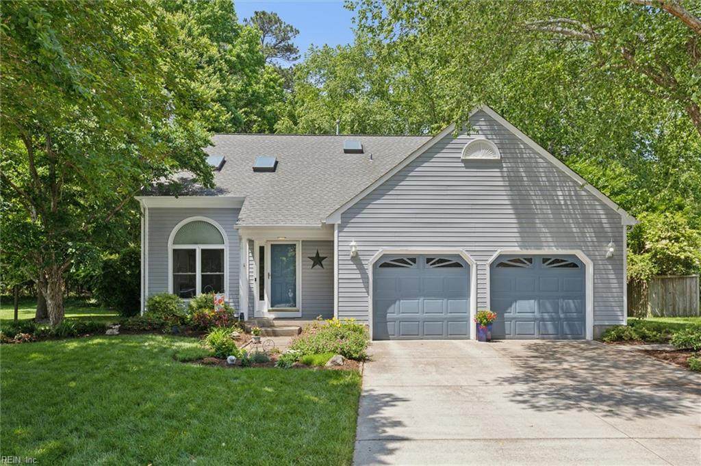 139 Ivy Arch - Photo 1