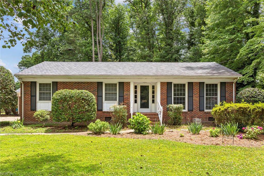 405 Woodroof Rd - Photo 1