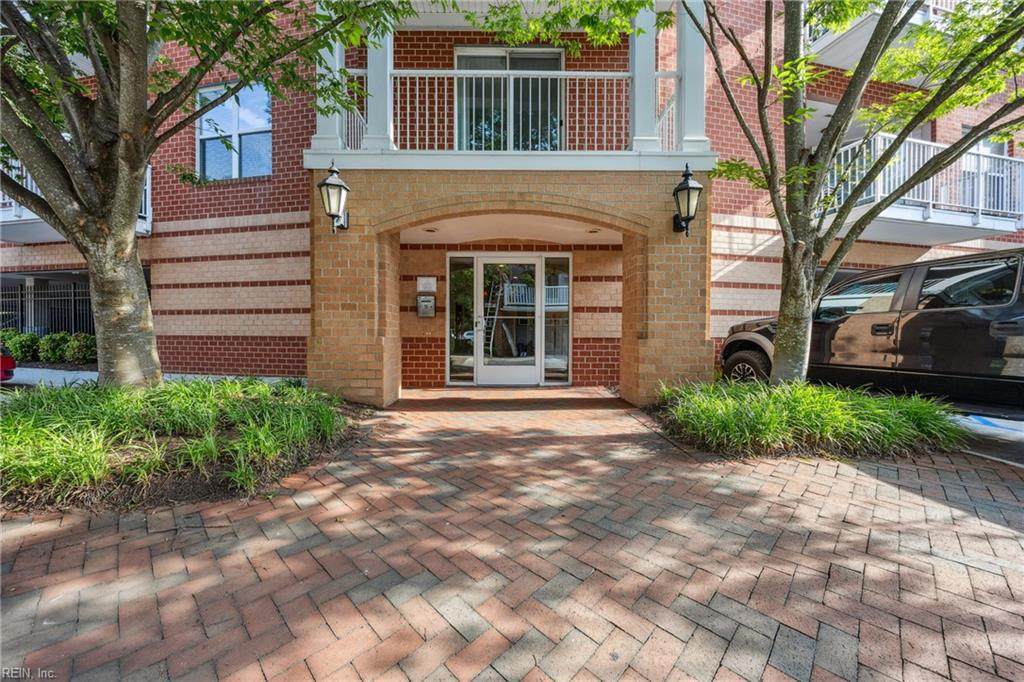 249 Freemason St - Photo 1
