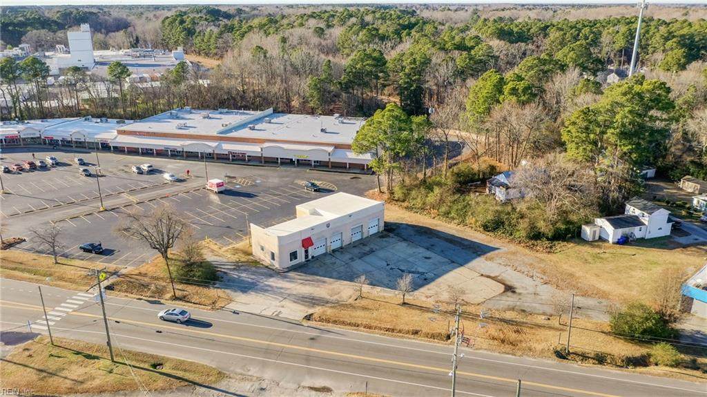 811 Constance Rd - Photo 1