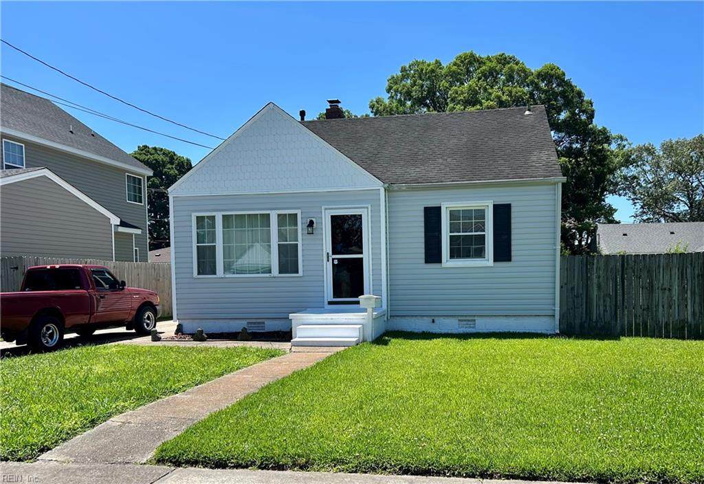 806 Hughes Ave - Photo 1