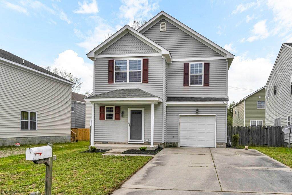 923 Hill St - Photo 1