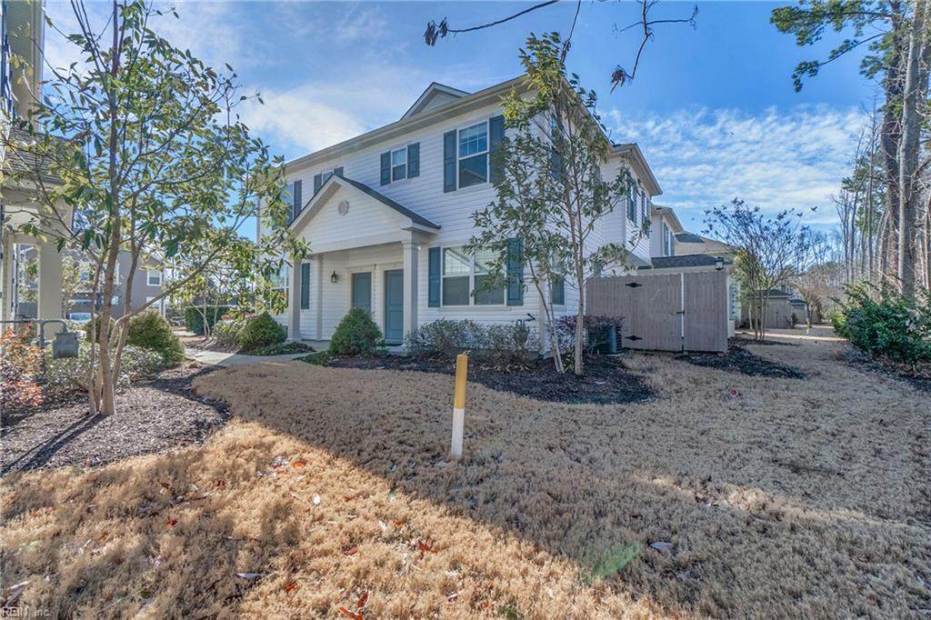 2448 Whitman St - Photo 1