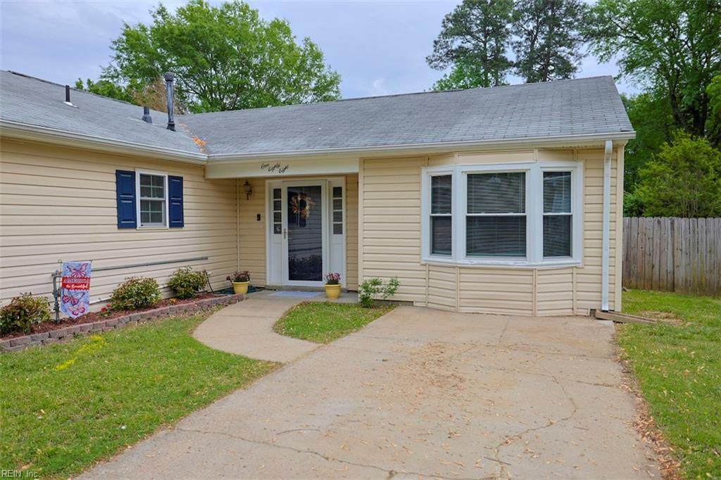 188 Bentley Dr - Photo 1