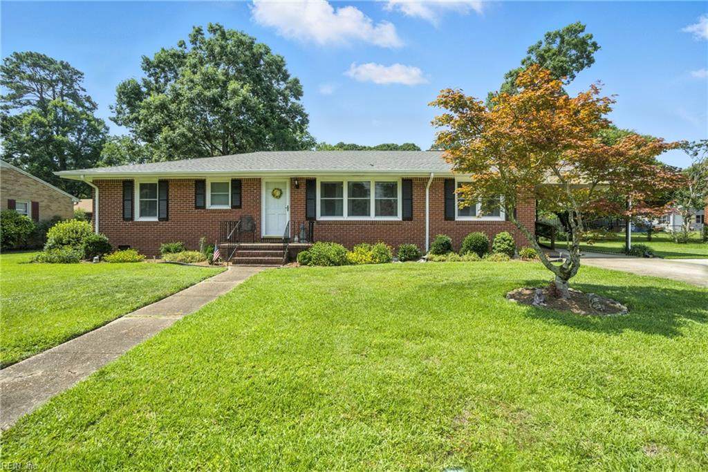 320 Pond Dr - Photo 1