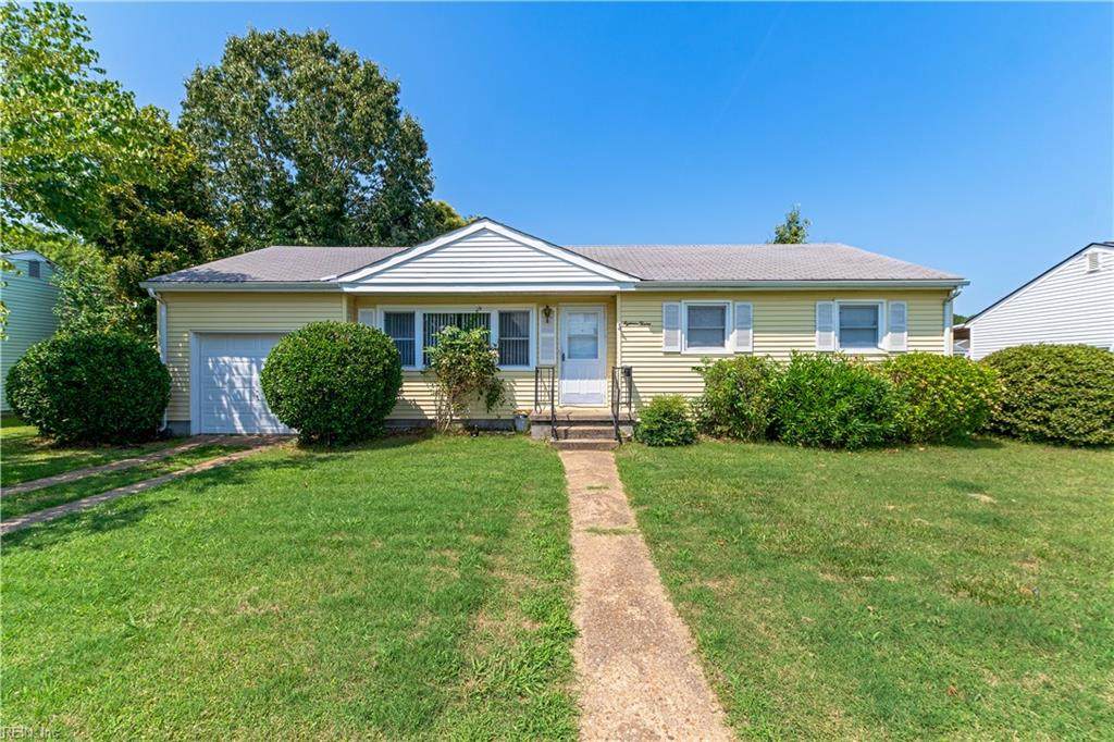 1812 Garfield Dr - Photo 1