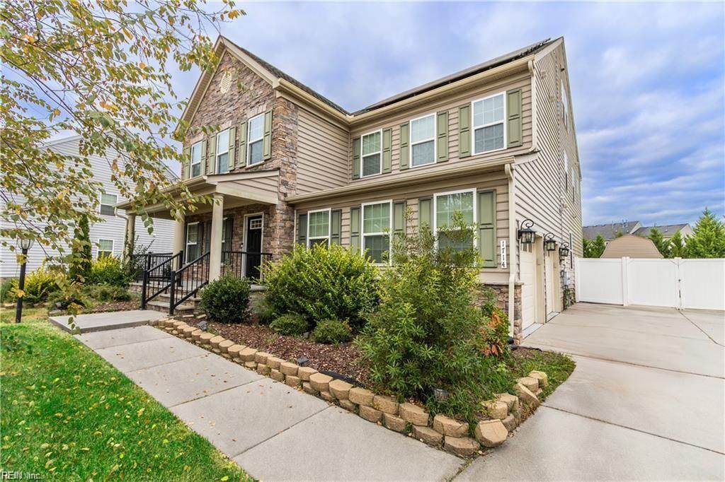 1714 Fishers Cove Ct - Photo 1