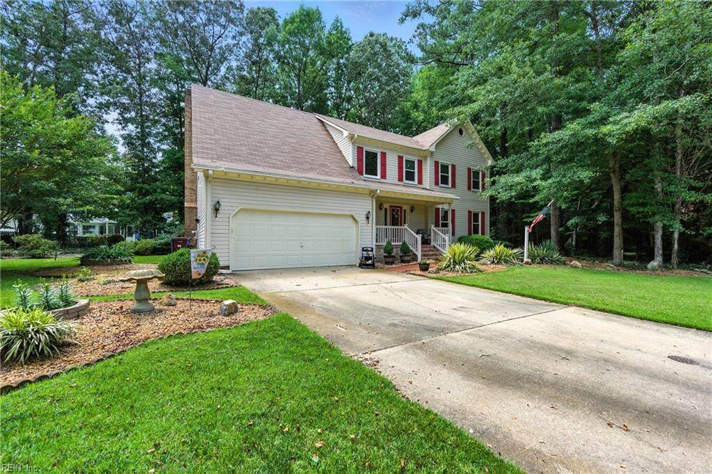 802 Dunwood Ct - Photo 1