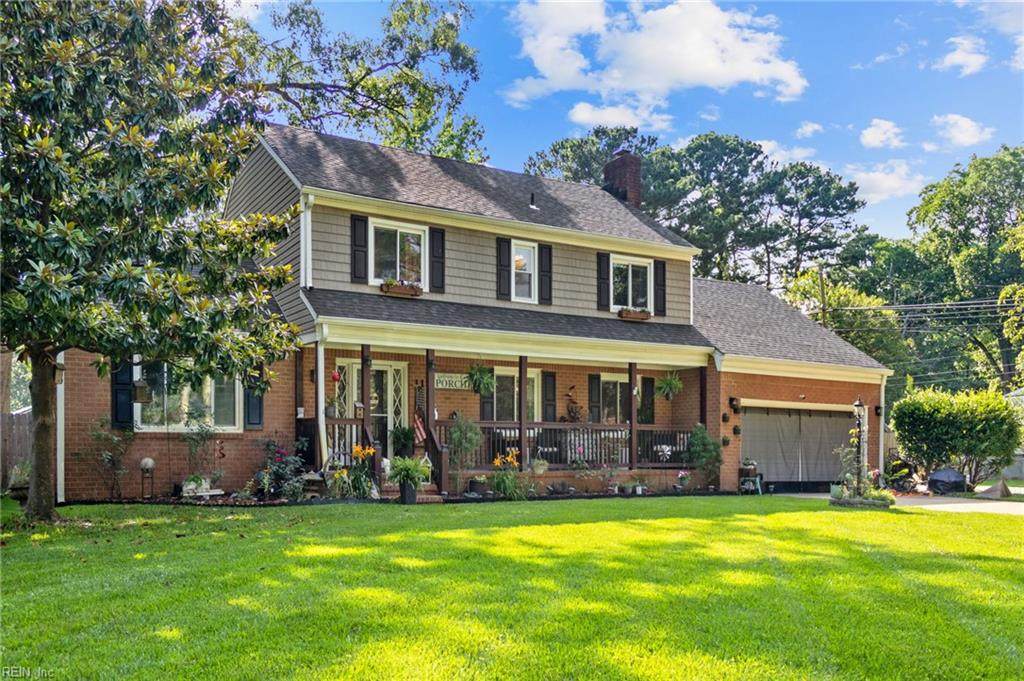 200 Hall Dr - Photo 1