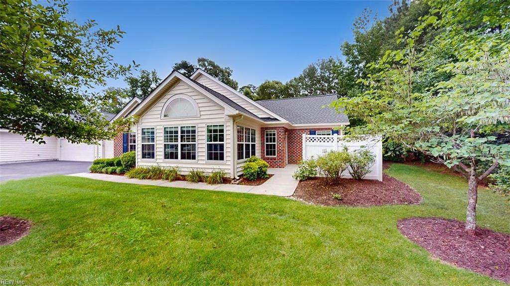 103 Horatio Gates Dr - Photo 1
