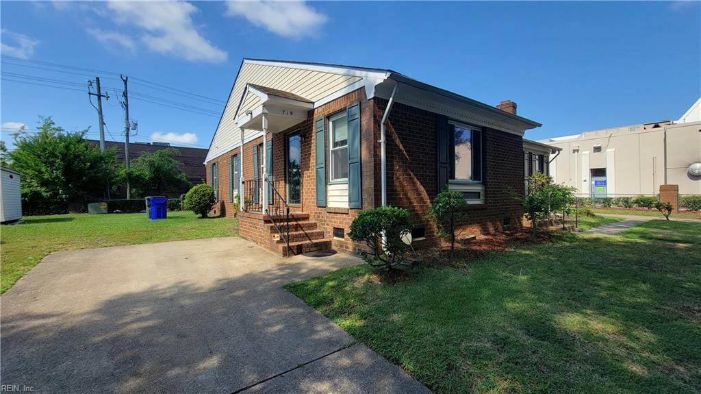 719 Dunn Pl - Photo 1