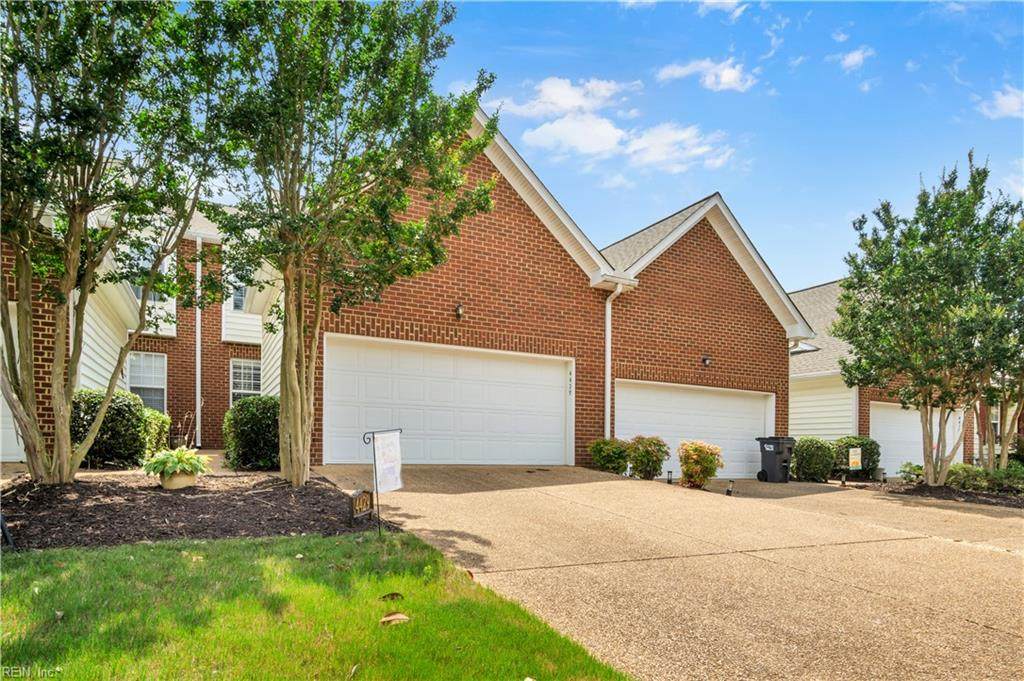 4429 Eaglebrook Dr - Photo 1