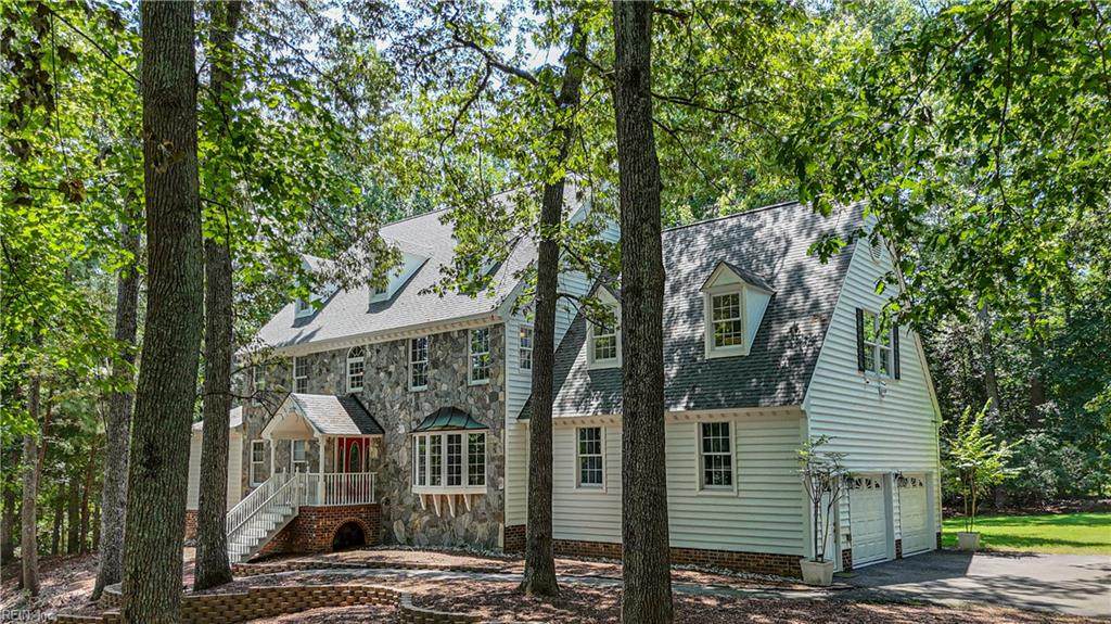 222 Sherwood Frst - Photo 1
