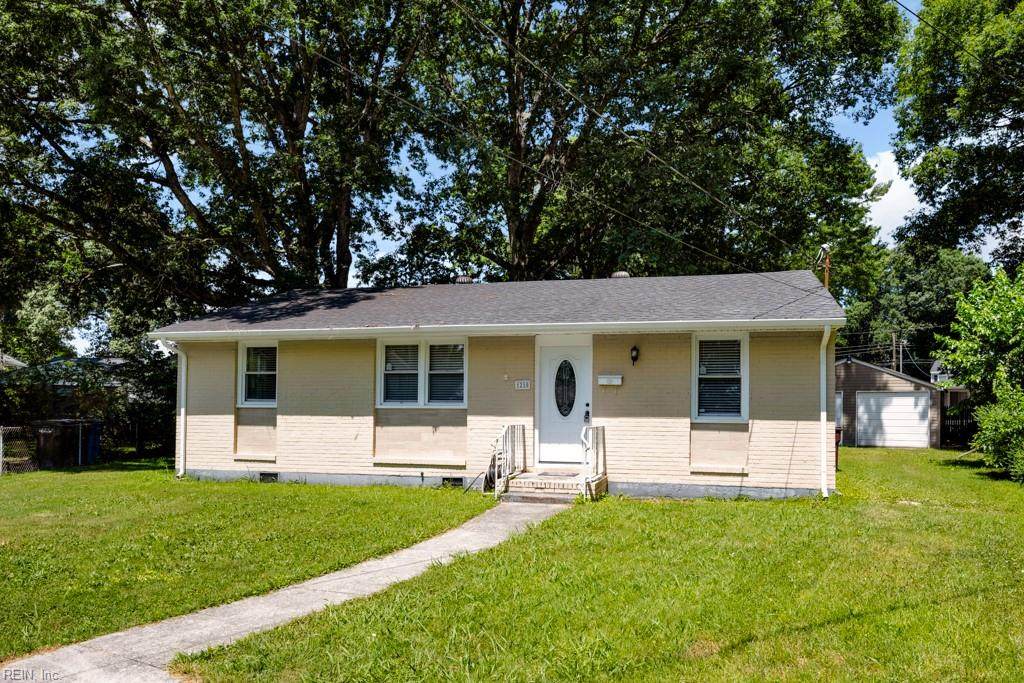 1210 Drayton Ct - Photo 1