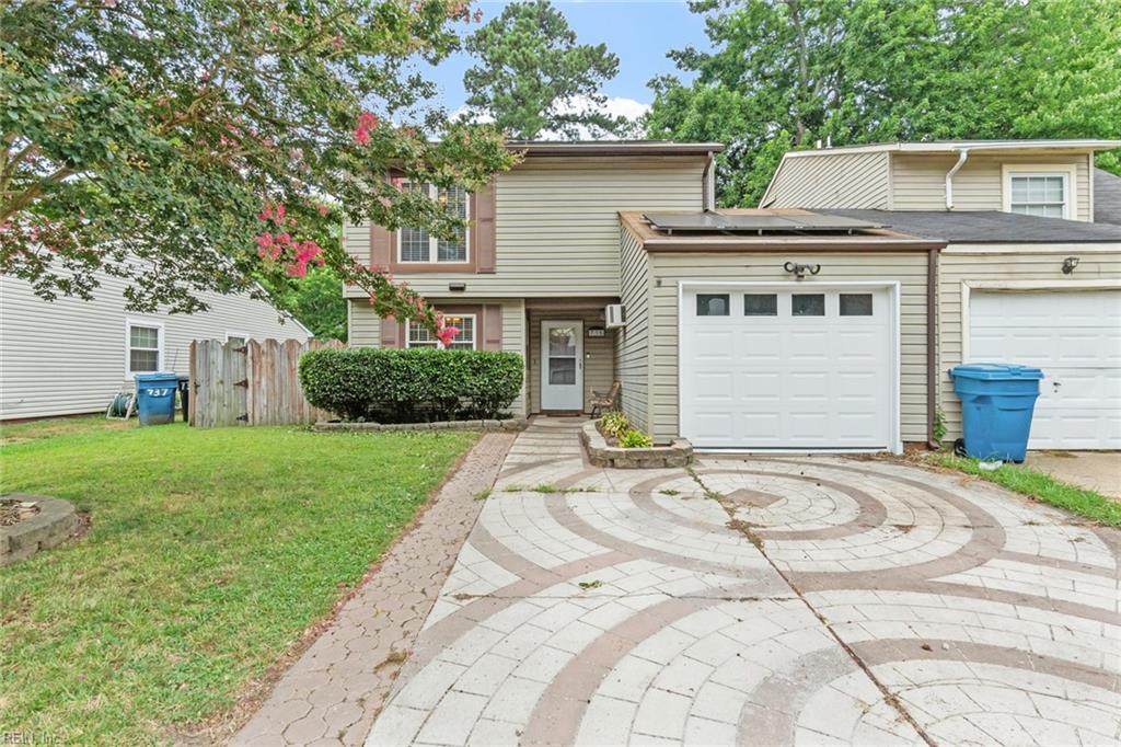 735 Roosevelt Ave - Photo 1