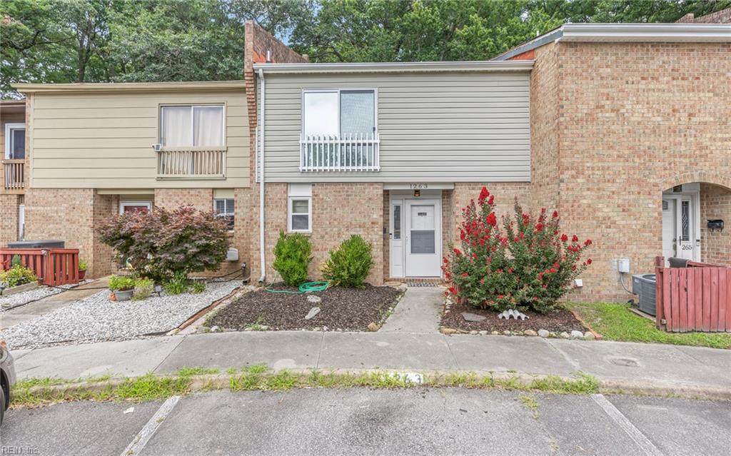 1263 Glyndon Dr - Photo 1