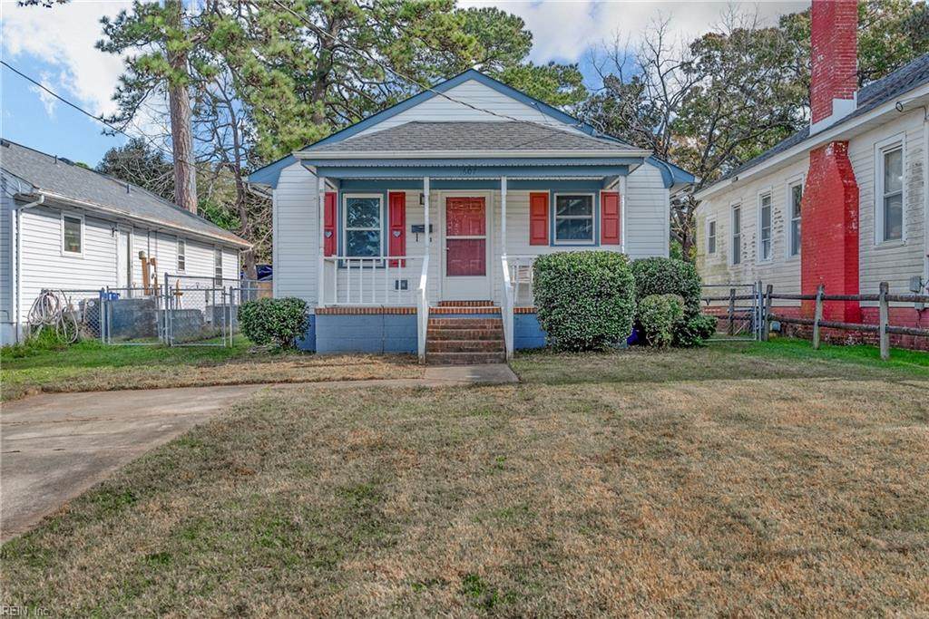 1607 Jackson Ave - Photo 1