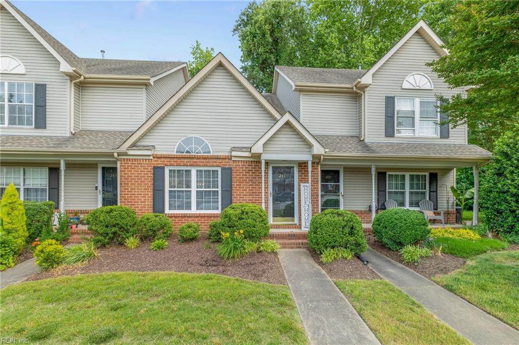 241 Hill Ln - Photo 1