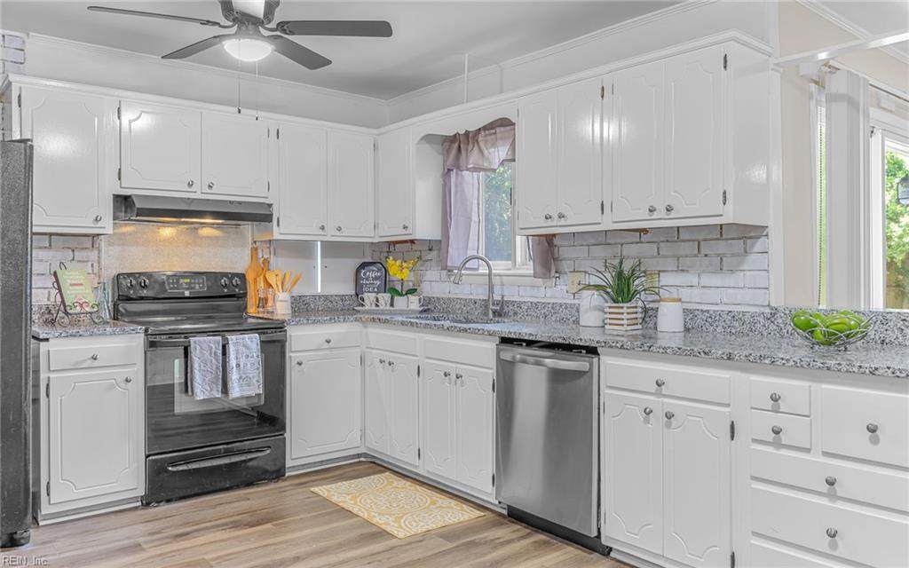 548 Rosemont Rd - Photo 1