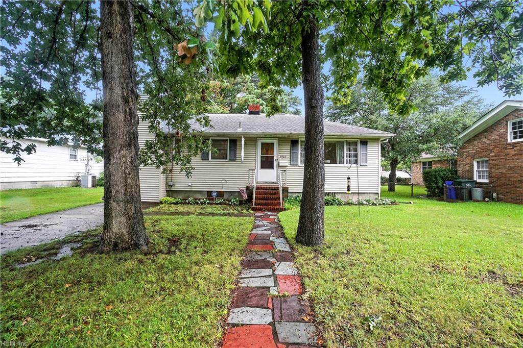 1907 Edgewood Ave - Photo 1