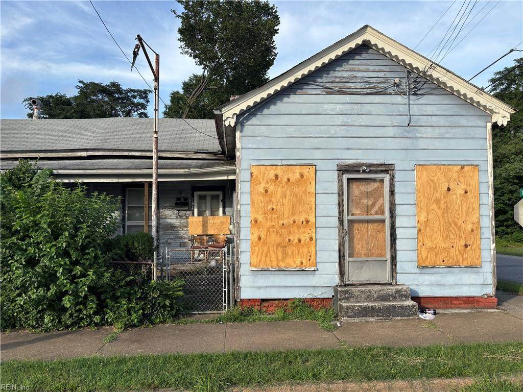 151 Terrace Ave - Photo 1