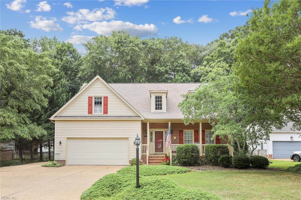 221 Charleston Pl - Photo 1