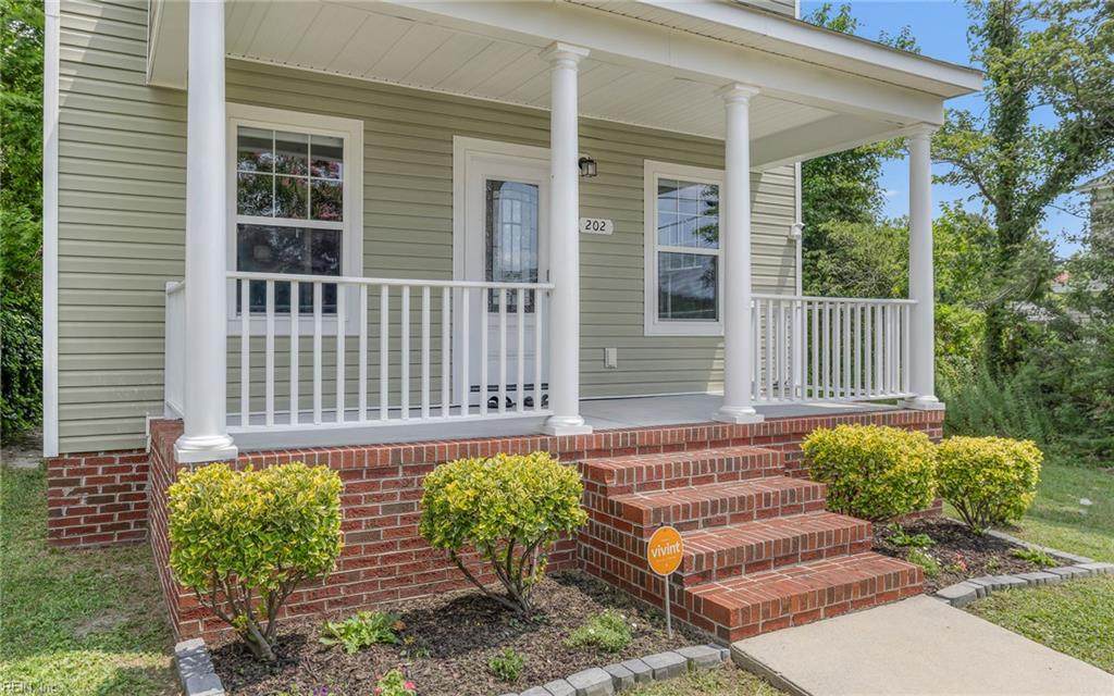 202 Patrick St - Photo 1