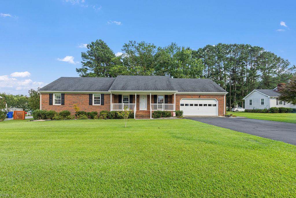 317 Carrie Dr - Photo 1