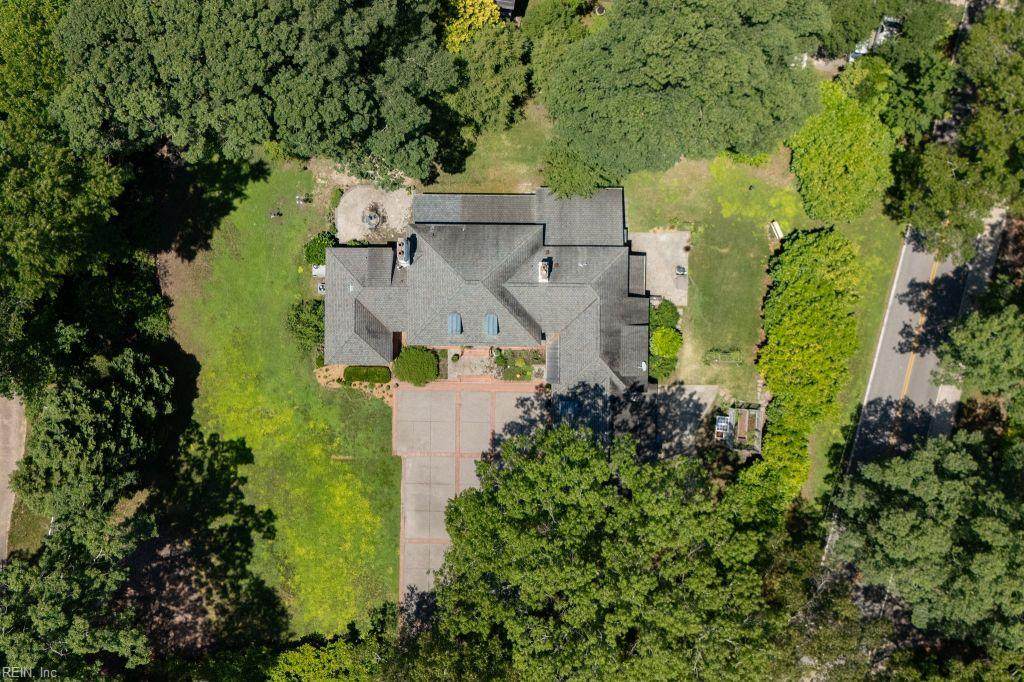 215 Museum Pw - Photo 1