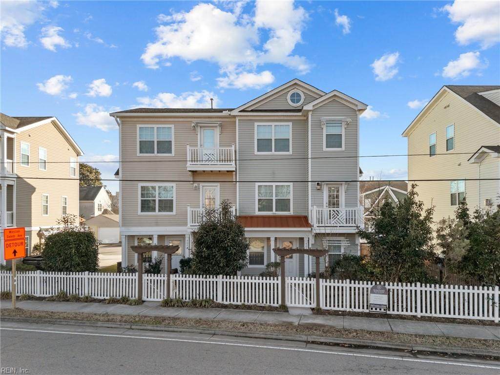 404 Norfolk Ave - Photo 1