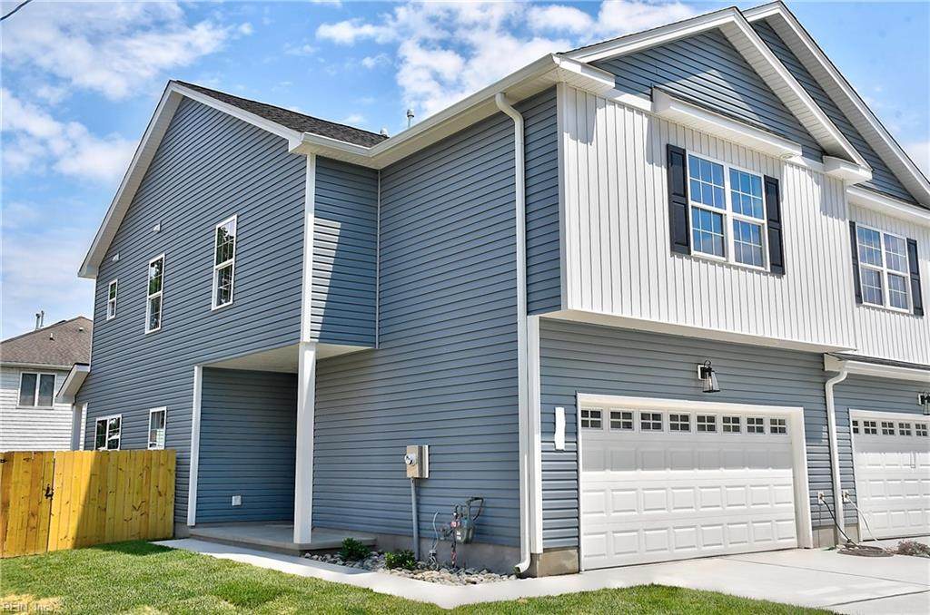 1513 Parks Ave - Photo 1