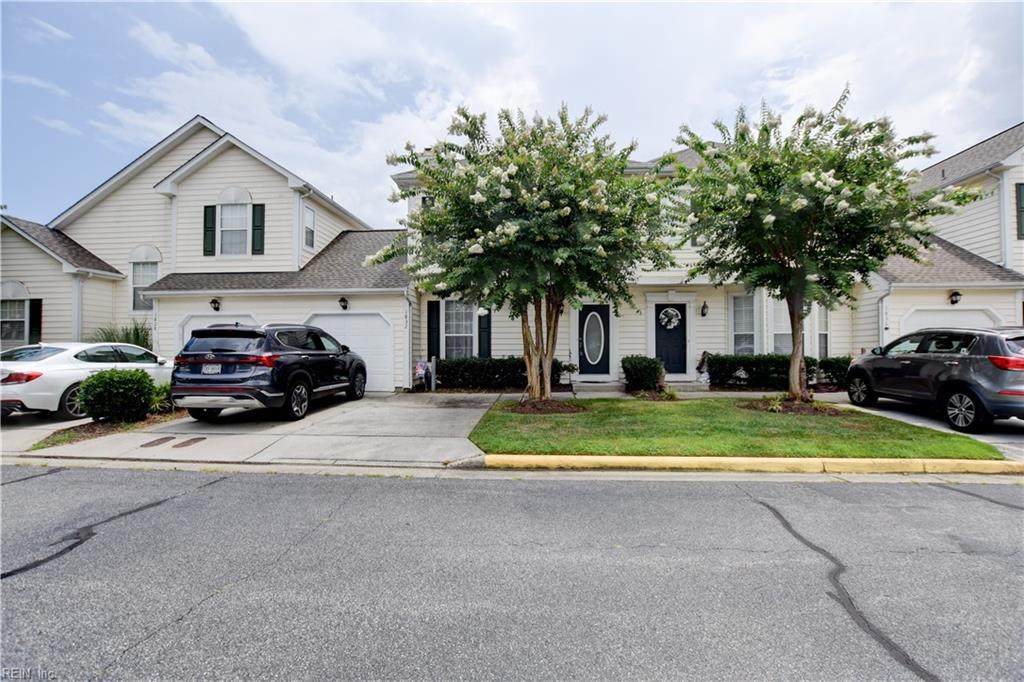 1832 Riddlesworth Dr - Photo 1