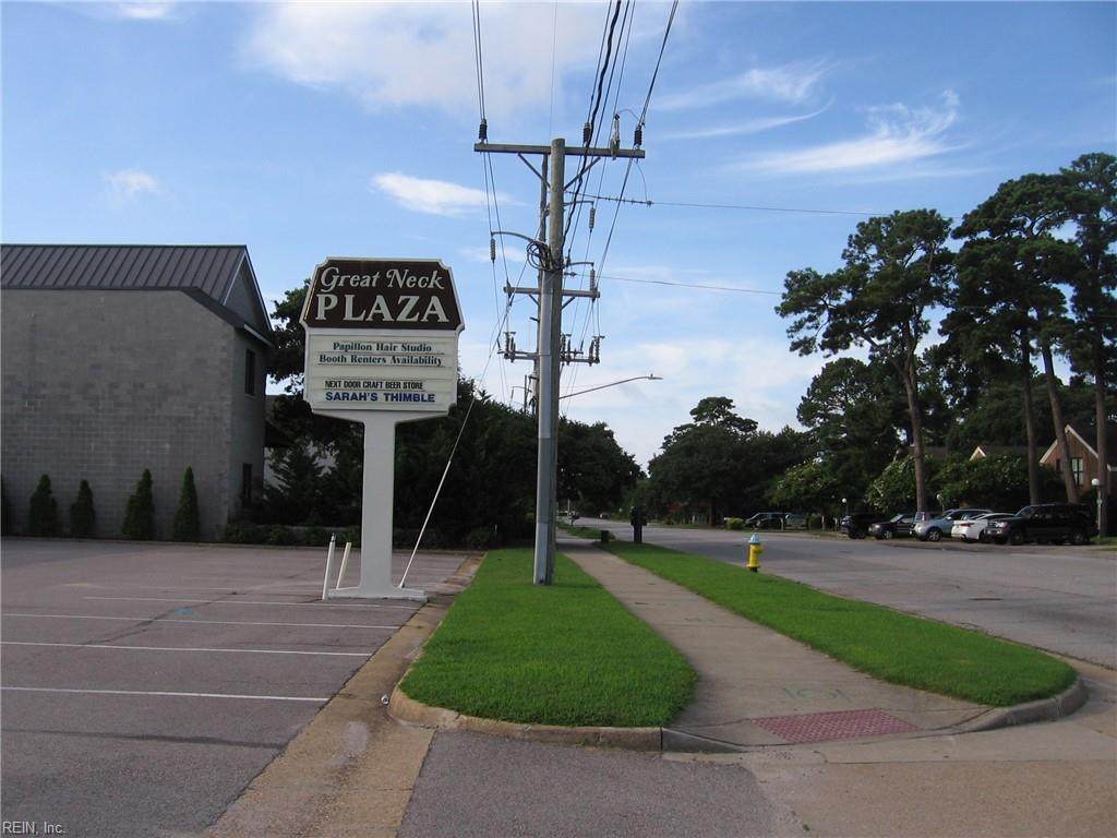 2236 West Great Neck Rd - Photo 1