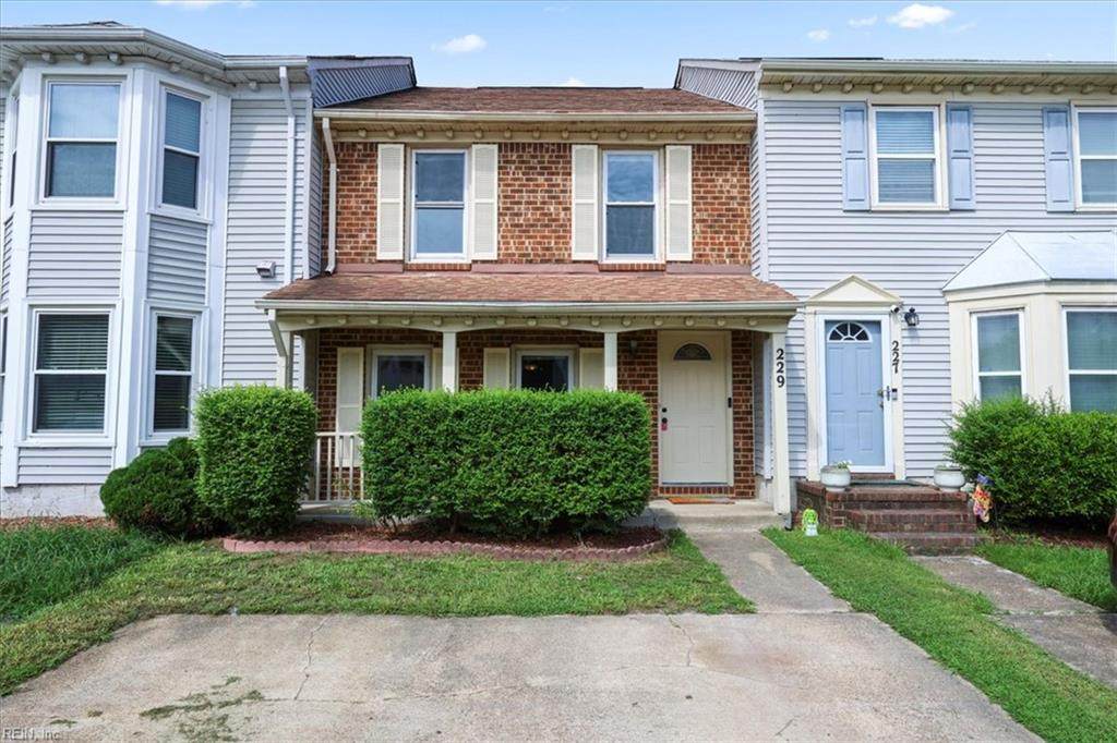 229 Windbrooke Ln - Photo 1