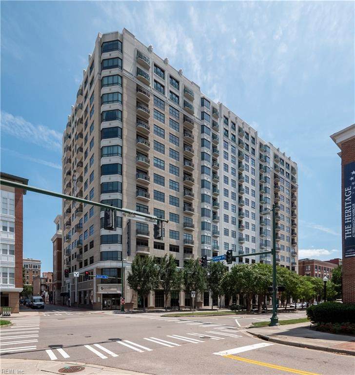 123 College Pl - Photo 1
