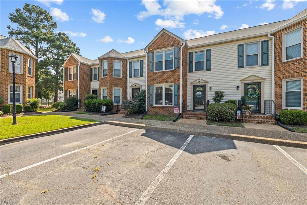 117 River Point Dr - Photo 1