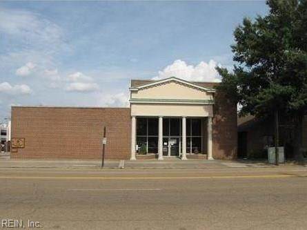 701 Court St - Photo 1