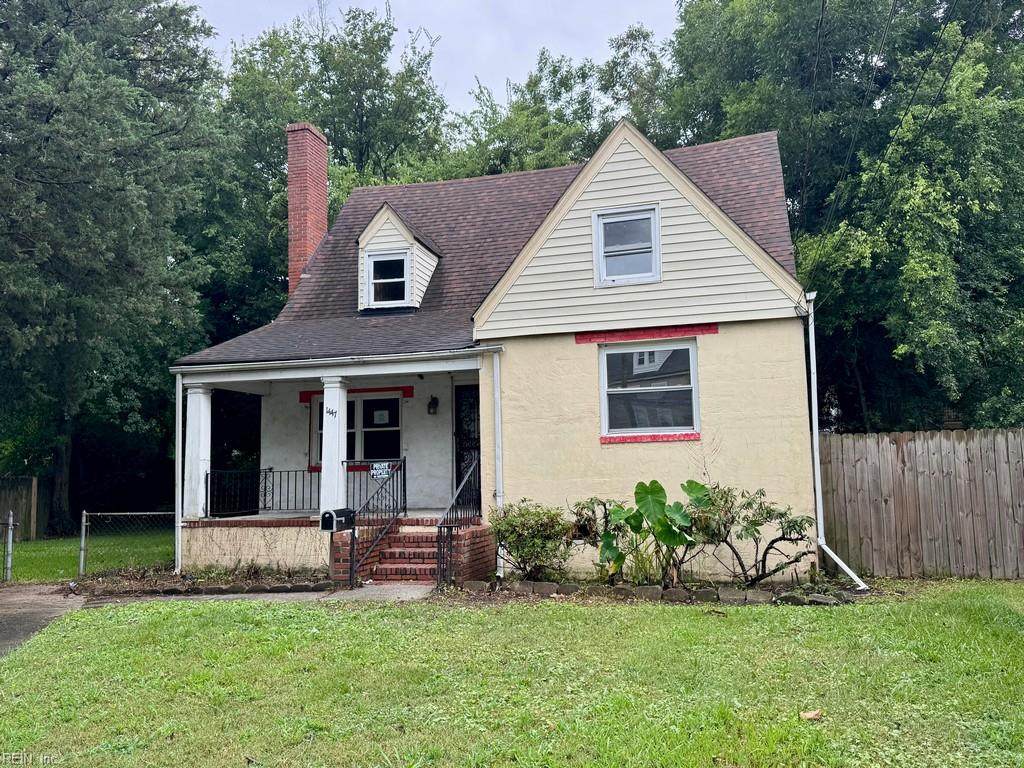 1447 Dungee St - Photo 1