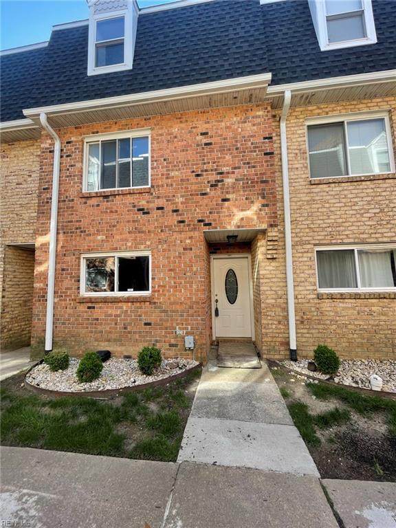 1142 Hillside Ave - Photo 1