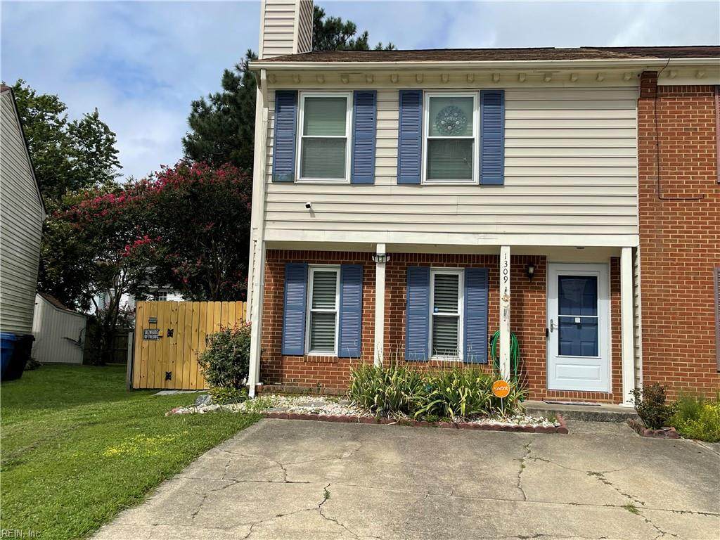 1309 Mikie Ct - Photo 1
