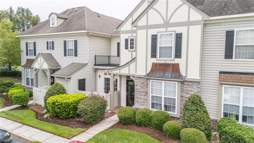 1505 Broad Water Arch - Photo 1