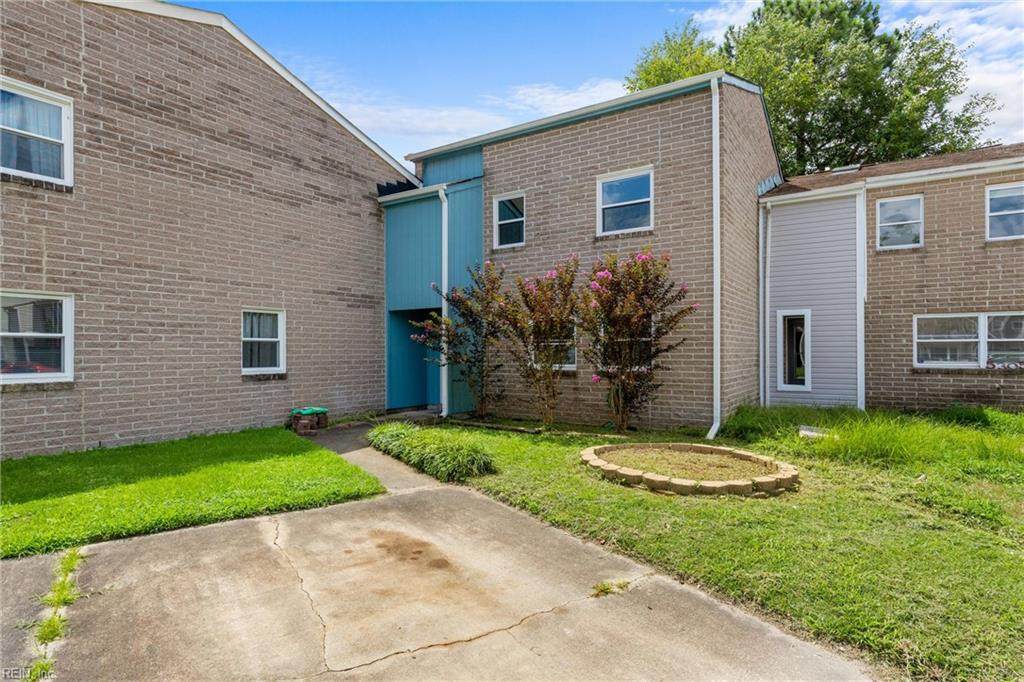 5303 Leicester Ct - Photo 1