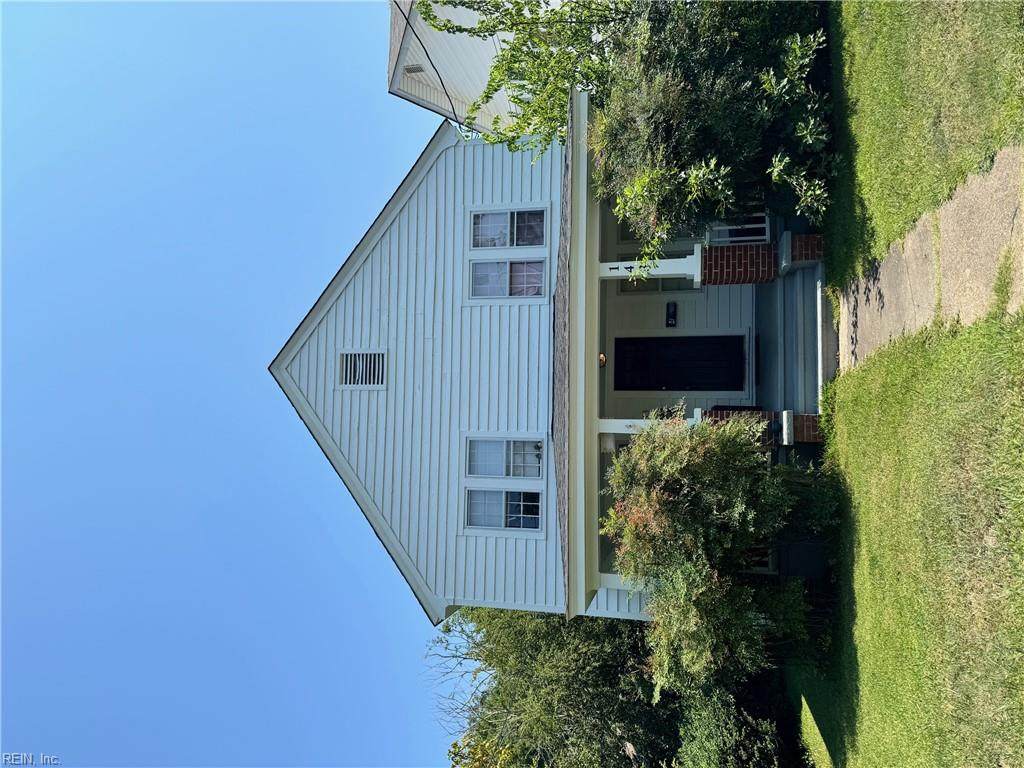 143 Maryland Ave - Photo 1