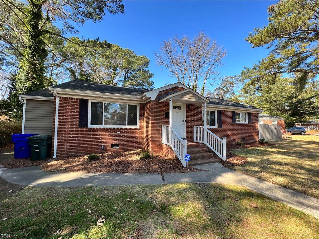 6251 Glenoak Dr - Photo 1