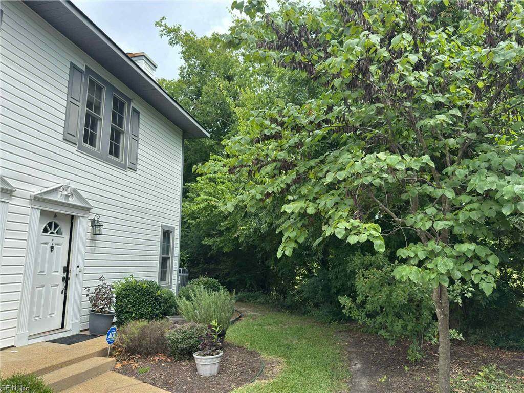 110 Seaside Ln - Photo 1